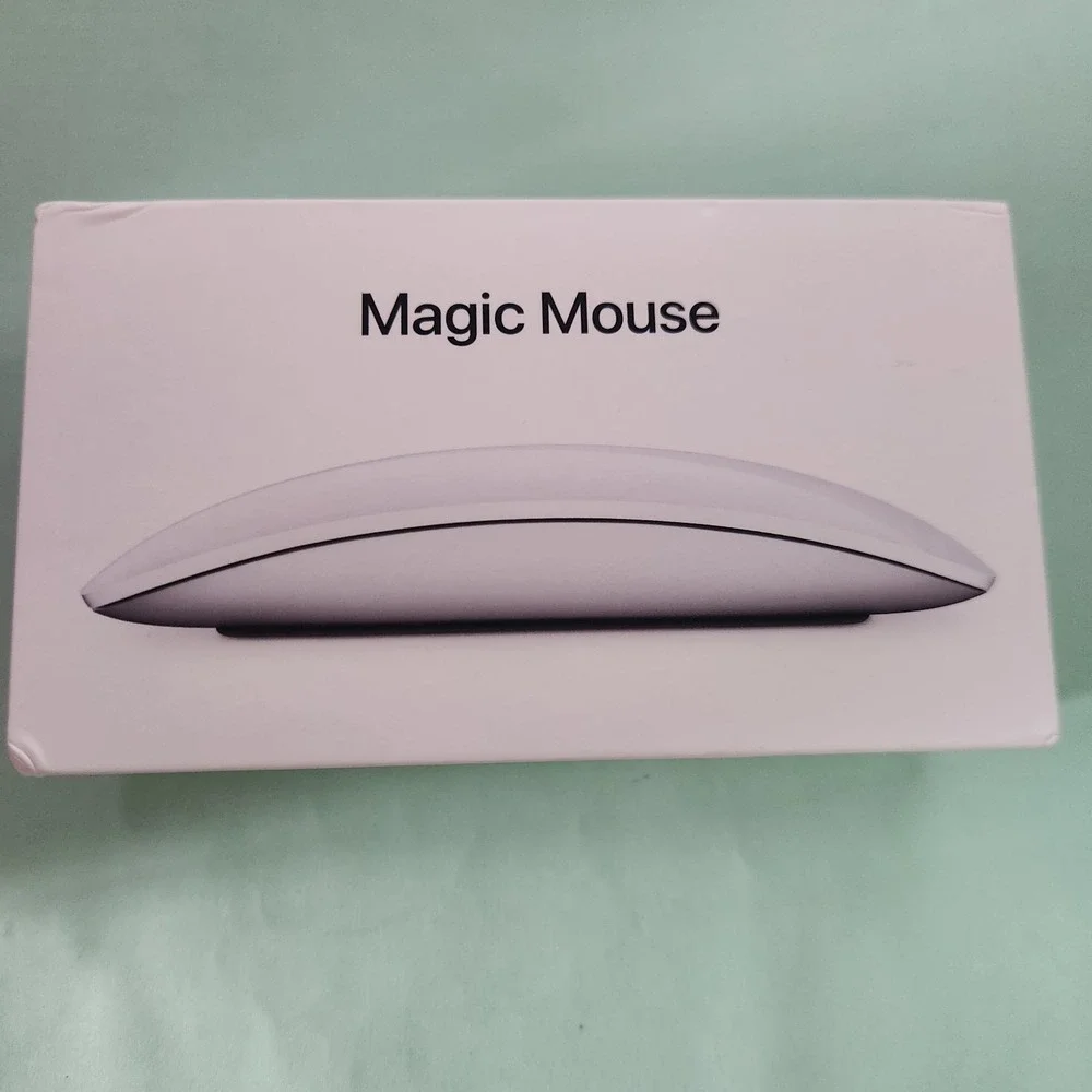 Apple Magic Mouse (USB‑C) - White Multi-Touch Surface